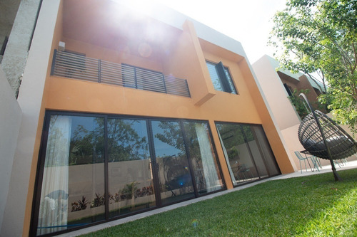 Imagen 20 de 30 de Venta De Casa En Playa Del Carmen. Aldea