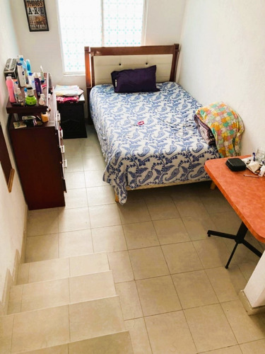 Imagen 22 de 30 de Casa En Venta En Cuajimalpa, Calle Semicerrada Y Segura, 10 Estacionamientos, Jardín Delantero