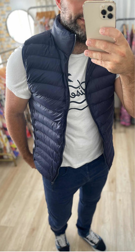 Imagen 3 de 10 de Chaleco Simil Pluma Ultraliviano Hombre The Big Shop