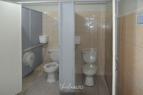Casa En Venta De 14 Dorm. En Macul/hogar Adulto Mayor