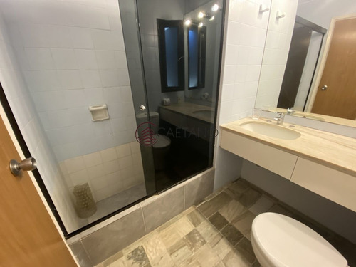 Imagen 18 de 27 de Muy Buen Apartamento Frente A Los Dedos - Punta Del Este Punta Del Este