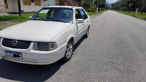 Volkswagen Santana 1.8 4p Álcool