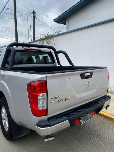 Nissan NP300 Frontier 2.5 Le Aa Mt