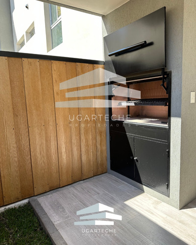 Venta - Departamento Con Jardín, Monte Grande