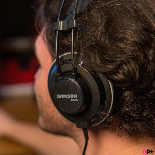 Auriculares Estudio Profesional Cerrados Planos Samson Sr880