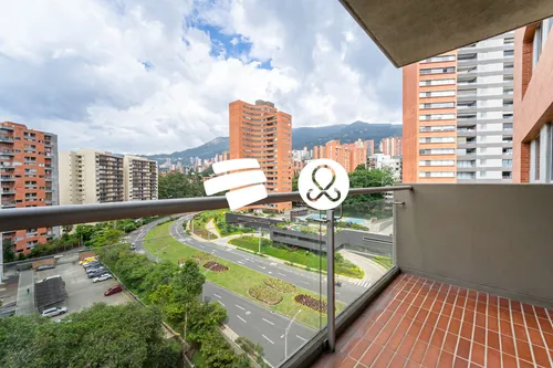 Apartamento En Venta En El Poblado, Ubicación Privilegiada