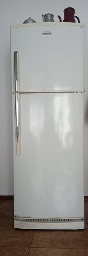 Heladera Panavox Frío Secocon Freezer