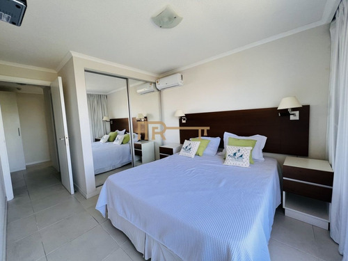 Imagen 12 de 30 de Venta Apartamento En Ocean Drive, Un Dormitorio.