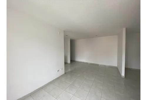 Apartamento En Arriendo En Itagüí, Centro De La Moda