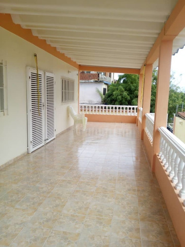 Imagen 11 de 14 de Se Vende Casa En Chichiriviche // Falcon