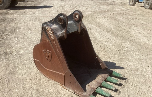 Bote Para Excavadora C&p De 36 In