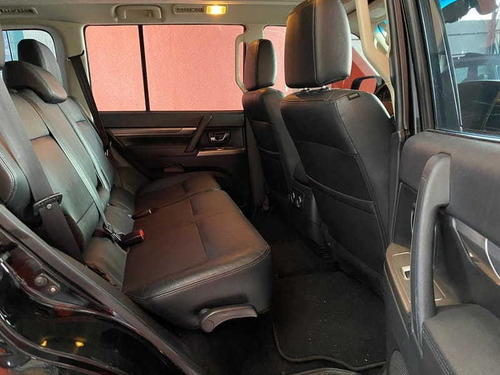 Mitsubishi Pajero Hpe 3.2 4x4 T.i. Dies. 5p Aut