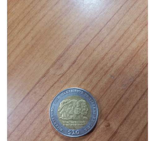 Moneda De $10 Pesos De Tres Caras. Urugauay