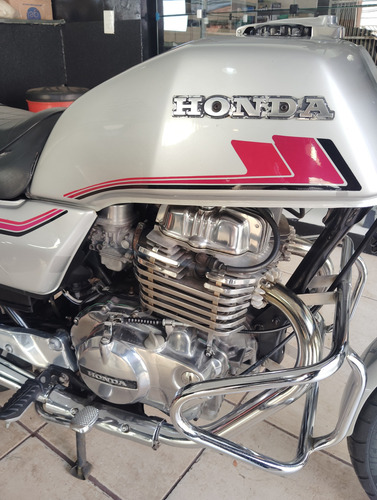 Cb 400 Ano 1983 Prata