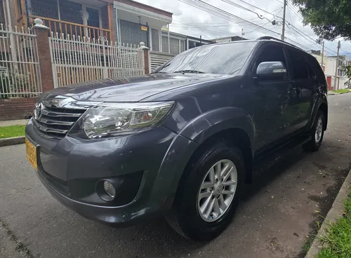 Toyota Fortuner 2.7l