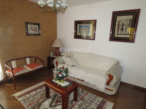 Casa 3 Dormitórios, 1 Suíte E 2 Vagas De Garagem À Venda No Bairro Vila Gumercindo - Ph4002