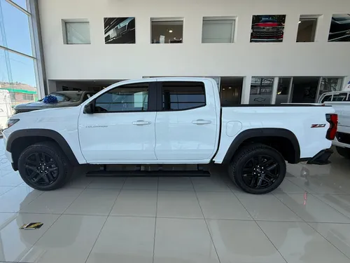 Chevrolet Colorado 2.7 Z71 4X4 At