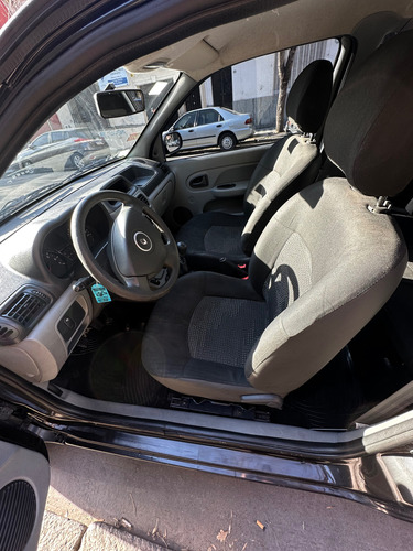 Renault Clio 1.2 Authentique Pack Ii 75cv
