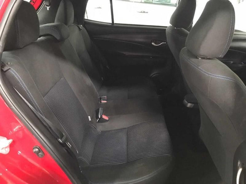 Imagem 12 de 13 de Toyota Yaris 1.3 16v Flex Xl Multidrive 2018/2019