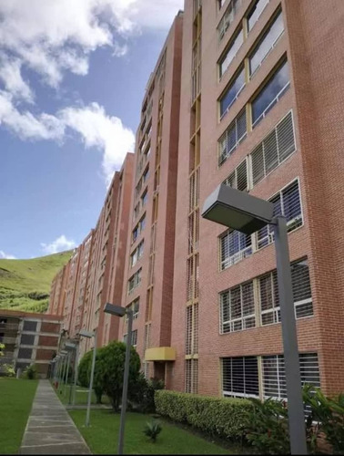 Se Vende Cómodo Apartamento En El Encantado Macaracuay Ye 