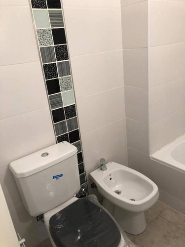 Imagen 16 de 30 de Venta 3 Ambientes Villa Urquiza A Estrnar