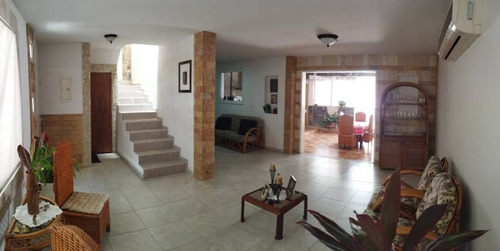 Imagen 3 de 10 de Quinta En Venta En La Morita 1 Maracay // 04243385555