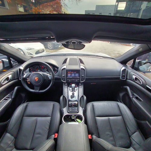Imagen 12 de 16 de Porsche Cayenne 2014 3.6 300cv (958)