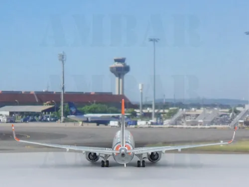 GOL (PR-GUQ) 737-800 - JC WINGS 1/400