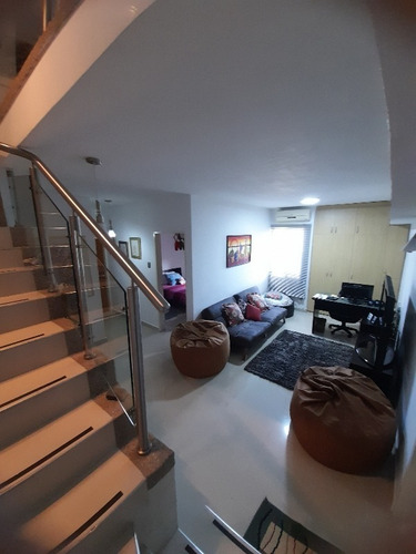 Imagen 21 de 30 de Angela Betancourt Vende, Bello Y Moderno Penthouse En Mañongo Foa-2394 04125067379 04244900499