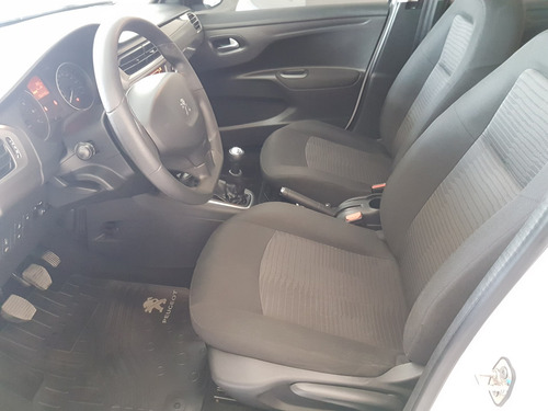 Peugeot 301
