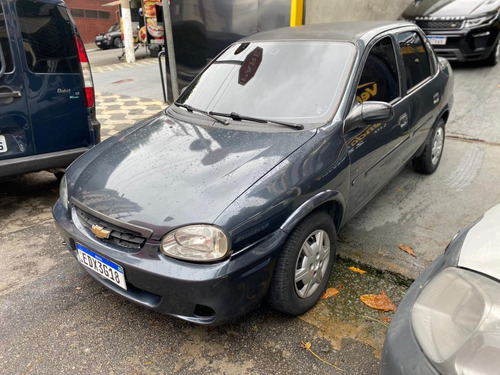 Chevrolet Corsa Classic 1.0 Life Flex Power 4p