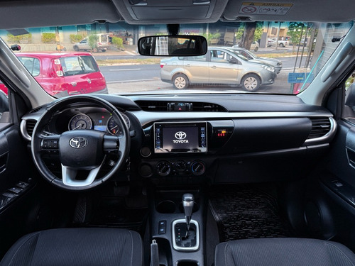 Toyota Picape Cabine Dupla Toyota Hilux Cabine Dupla 2.7 SR CD 4x2 (Flex) (Aut)