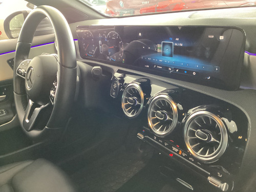 Mercedes-Benz Clase A 1.3 200 Progressive