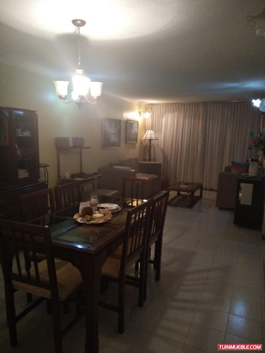 Imagen 7 de 11 de Apartamentos En Venta San Jacinto*