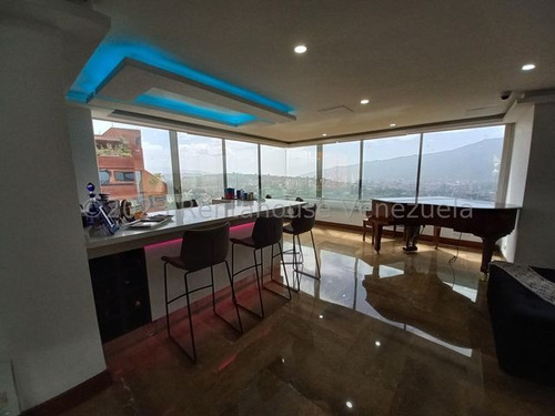 Ana Torres. Apartamento En Venta 24-283 En Lomas Del Mirador