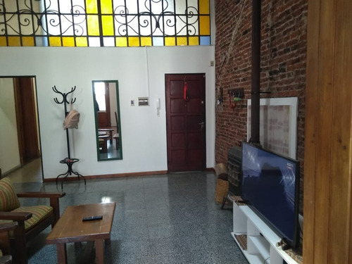 Venta Departamento Al Frente - Impecable Reciclado - 3 Dormitorios - Santa Fe Al 1700