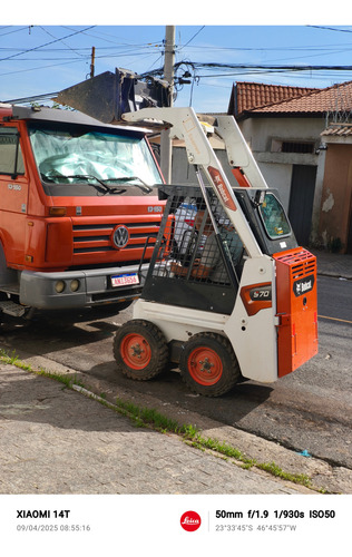 Mini Carregadeira Bobcat S70 , A Menor Carregadeira