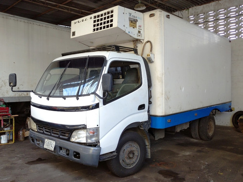 Imagen 1 de 12 de Toyota Dyna Turbo