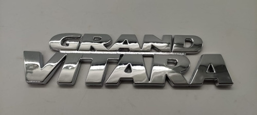 Chevrolet Grand Vitara / Suzuki Grand Vitara Emblema Cinta3m
