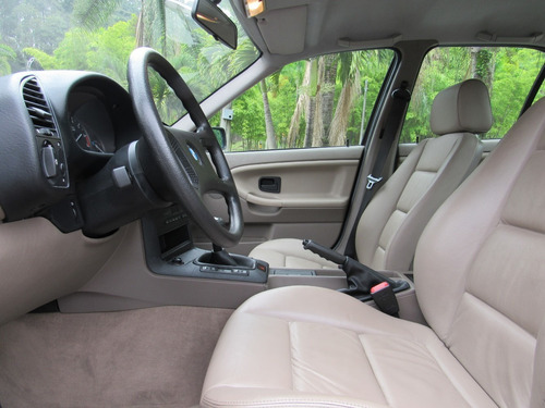 Bmw Serie 3 318i Sedan Mt Cc1800