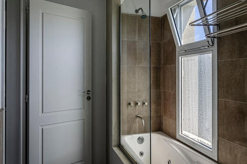 Imagen 20 de 30 de Oportunidad, Casa De 9 Ambientes, Alquiler Anual, Impecable Estado En Talar Del Lago Ii