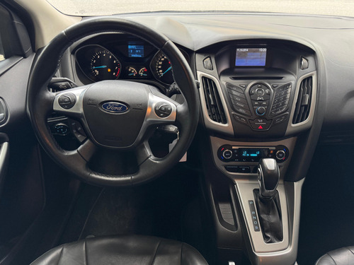 Ford Focus 2.0 SE 16V FLEX 4P POWERSHIFT