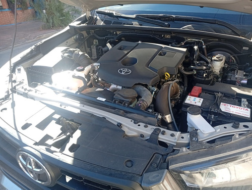 Toyota Hilux Pick-Up 2.8 Cd Sr 177cv 4x4