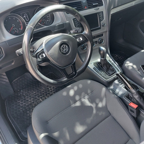 Imagen 4 de 6 de Volkswagen Golf Variant 2016 1.4 Comfortline Tsi Dsg