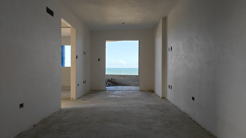 Imagem 13 de 30 de Apartamento 2 Dormitórios - Prédio Frente Mar- Entrada 95 Mil - Aml179