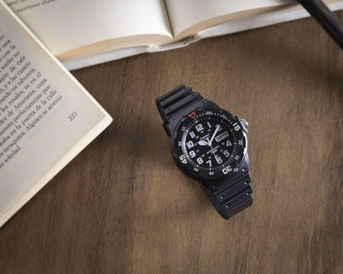 Reloj Hombre Casio Mrw-200h-1bv Fechador Marco Giratorio