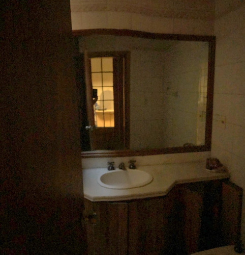 Casa + Local Comercial En Venta En Ciudad Vieja.