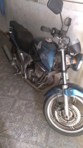 Imagem 1 de 2 de Honra Twister 250
