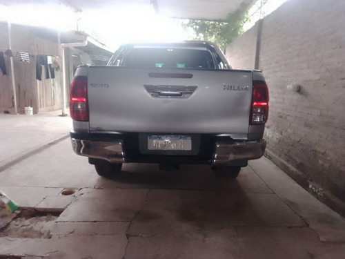 Toyota Hilux 2.4 Cd Sr 150cv 4x2