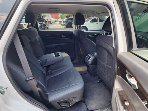 Kia Sorento 2.4 Lx At